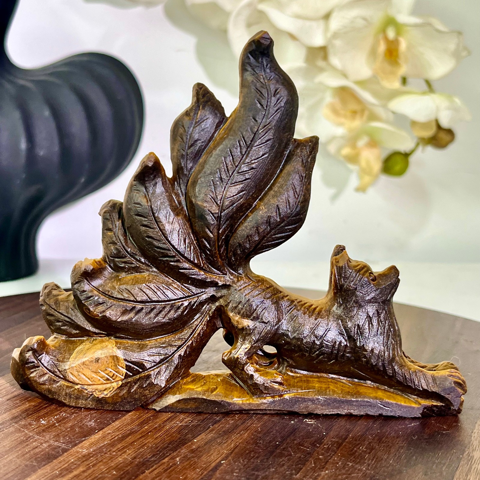 320G Natural tiger eye stone products, handmade carved and polished spiritual j