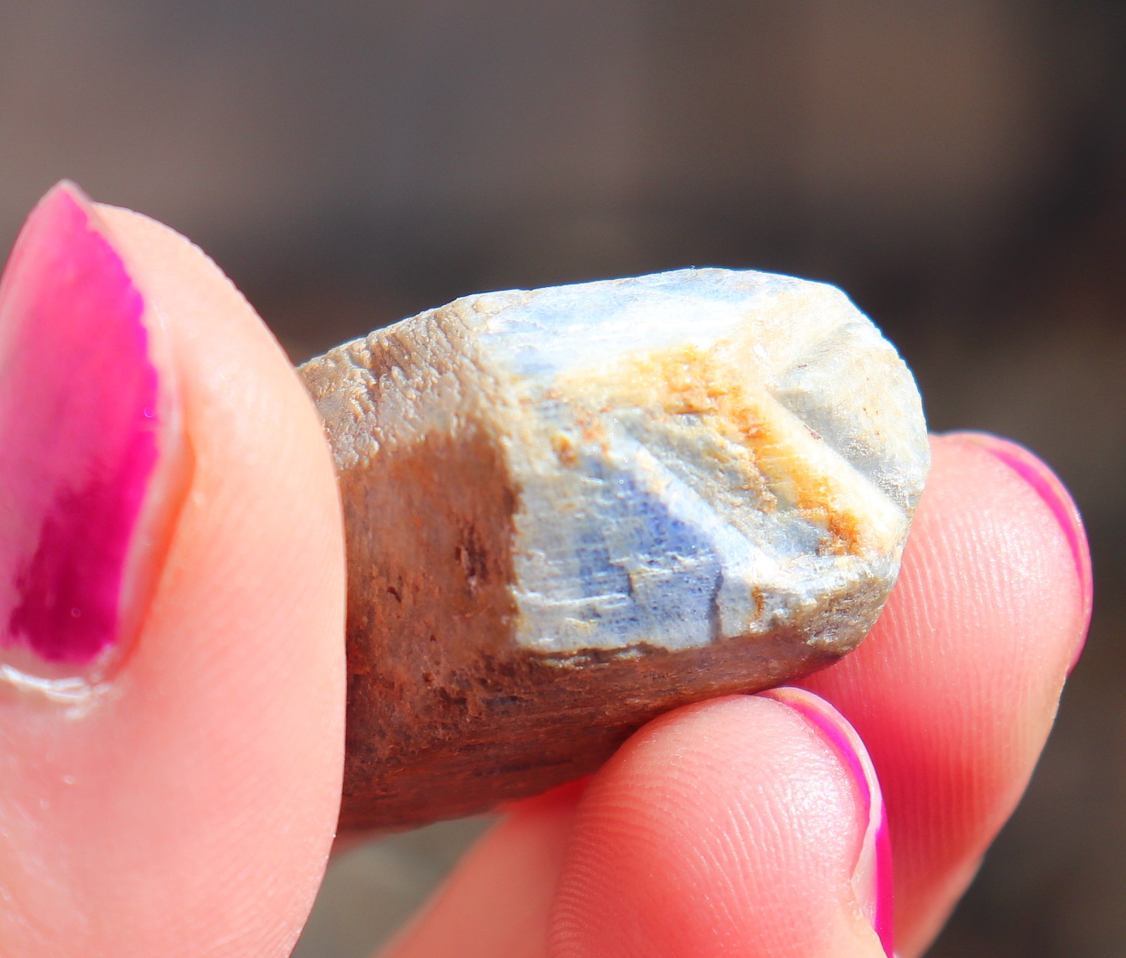 Beautiful Light Blue Sapphire Crystal Sri Lanka 3.6 Cm’s