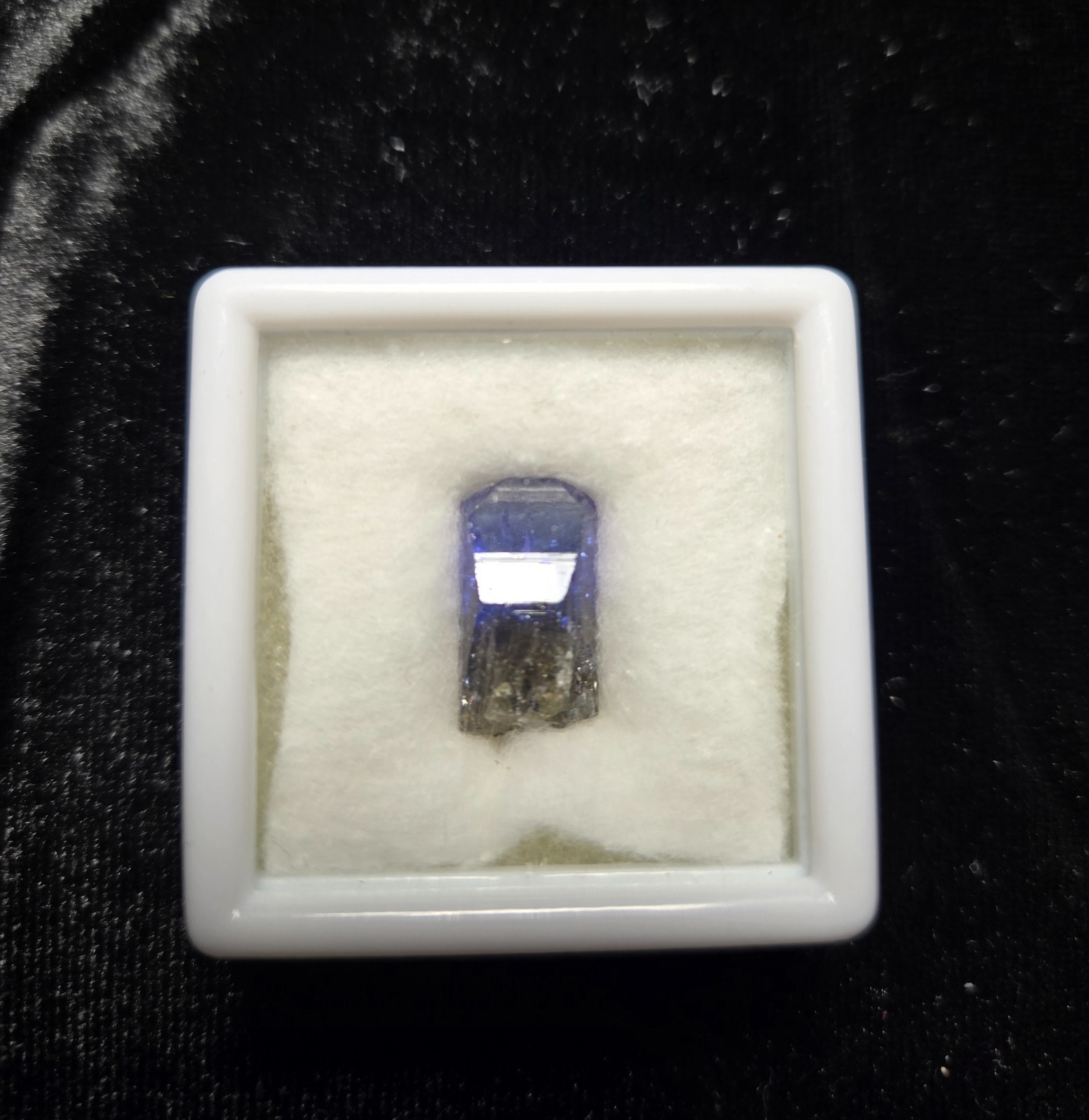 Tanzanite Crystal