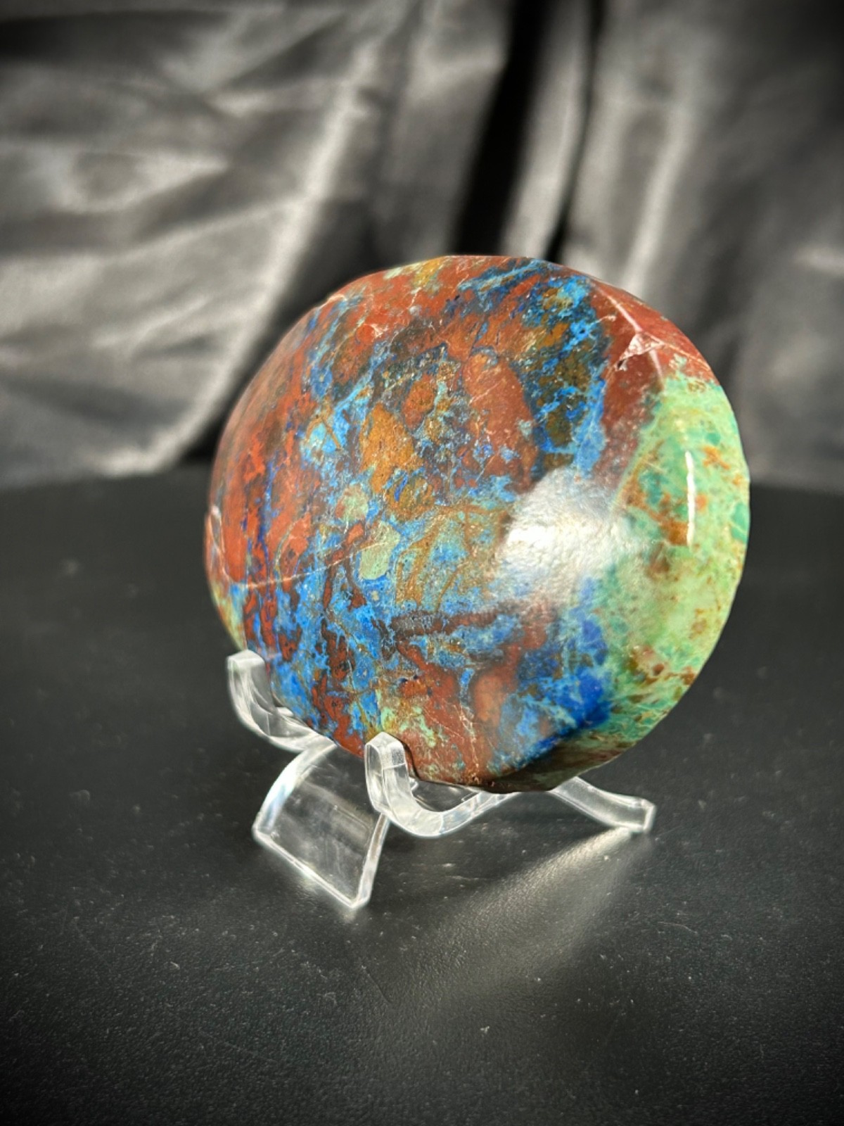 2.96″ Shattuckite Large Palmstone With Acrylic Stand 4.3oz (124 grams)