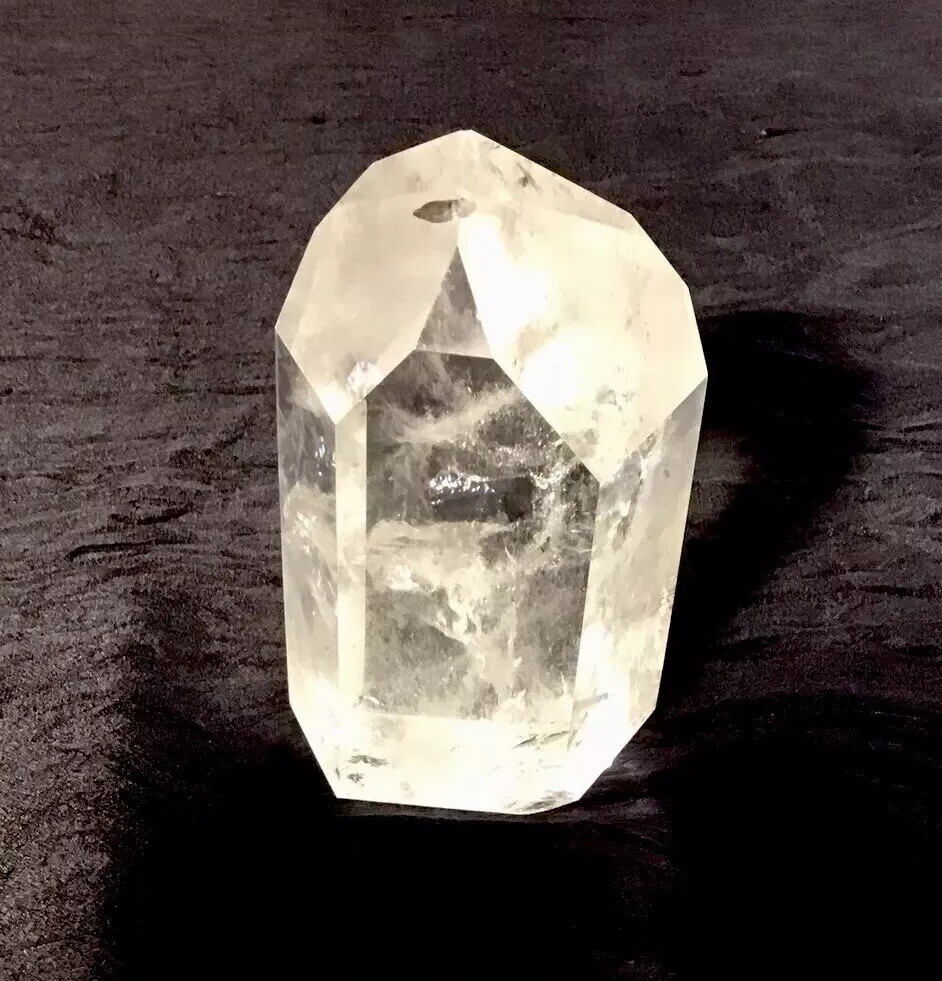 Clear Quarts Crystal Generator 5 1/4in ht 3in L. 2 1/8 w 1.460lb
