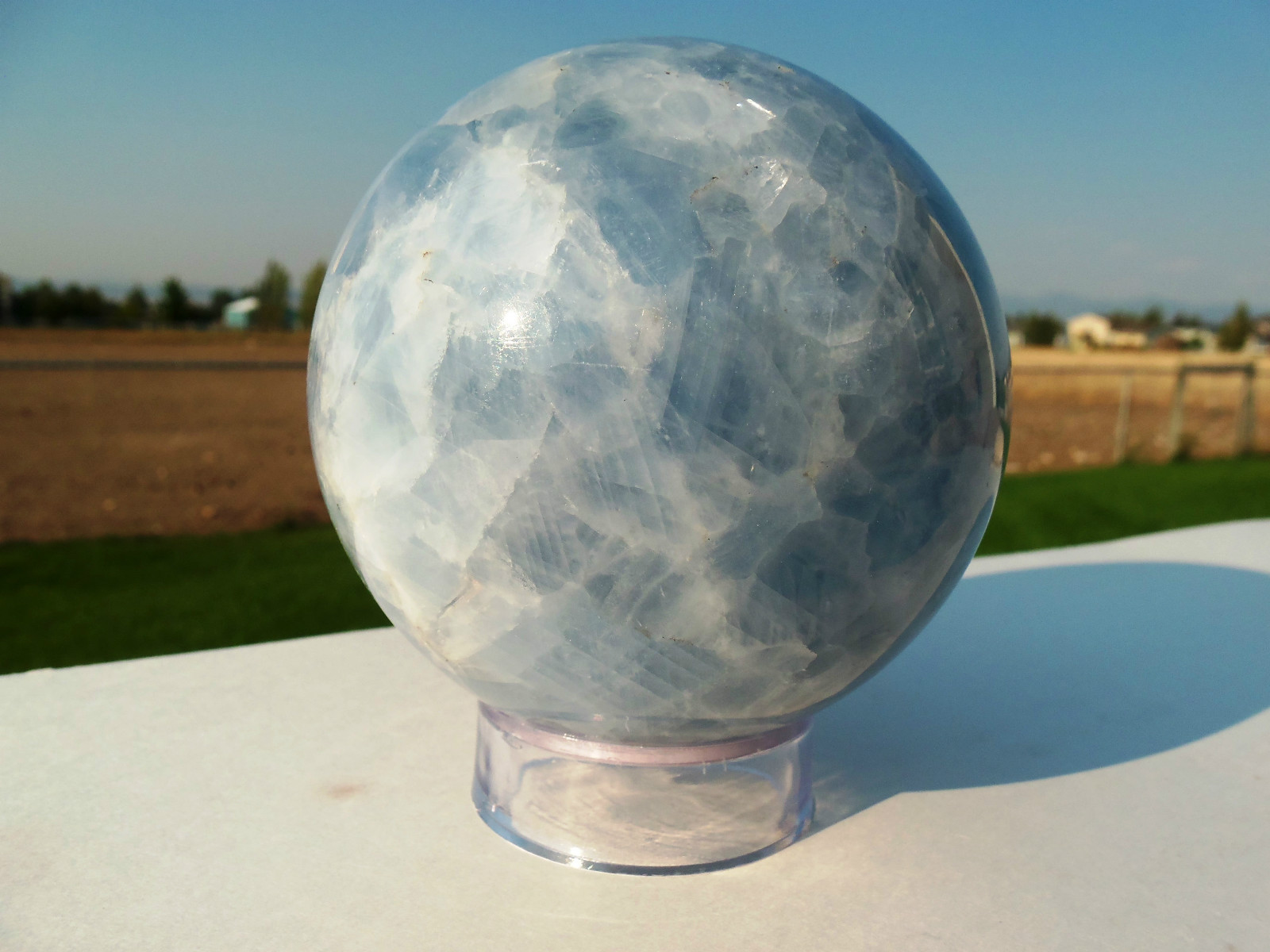 SET OF 5 LARGE ACRYLIC/PLASTIC Sphere/Egg DISPLAY STANDS – 1.5 INCH DIAMETER
