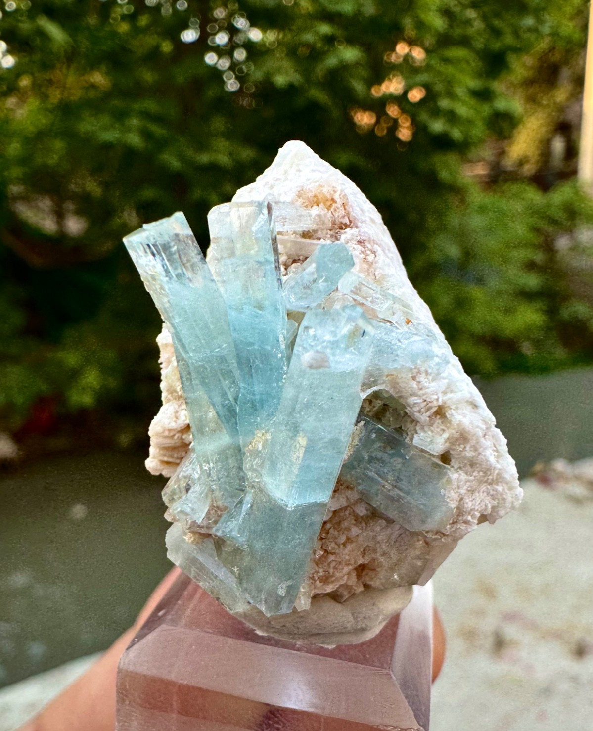 Natural Sky Blue Aquamarine Crystal Cluster With Combine Specimen 168 Carats