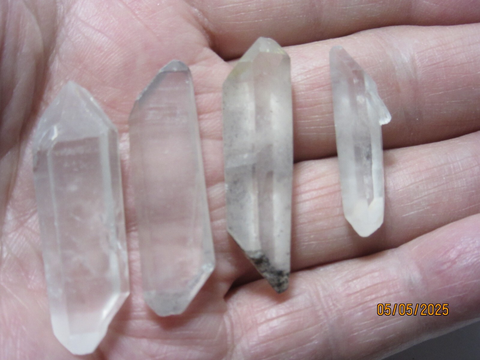 4 Double Terminated Quartz 1 5/8″ Points Brazil Collectible FDTQPB-4s