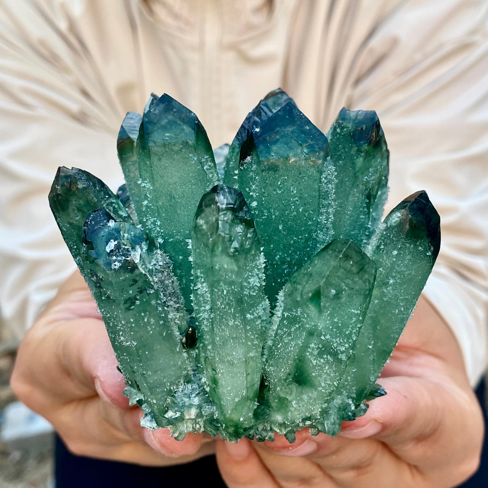 396G New Find Green Phantom Cluster Mineral Specimen Healing