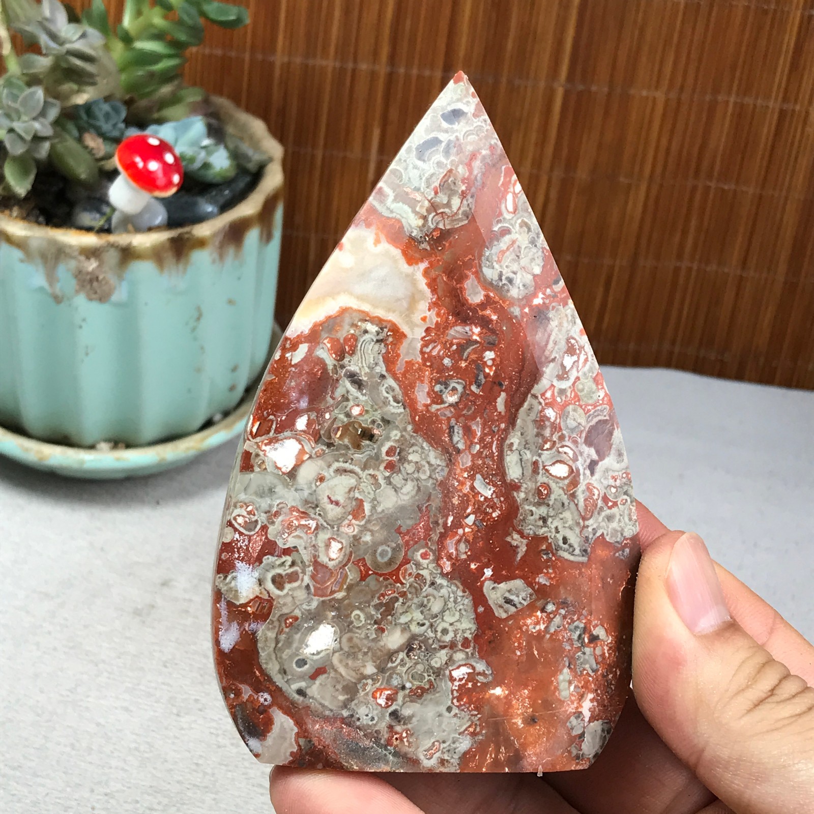 Natural money Mexico agate hand carve leaf Crystal Specimen free standing A6259
