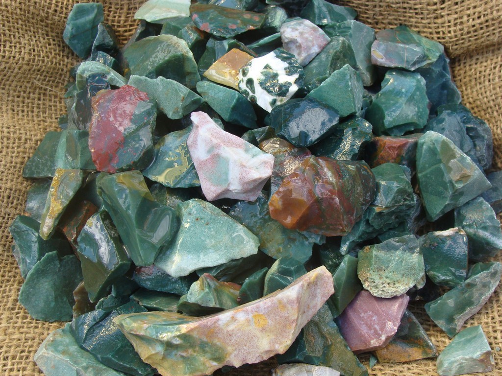 2000 Carat Lots of Bloodstone Rough – Plus a Very Nice FREE Faceted Gemstone