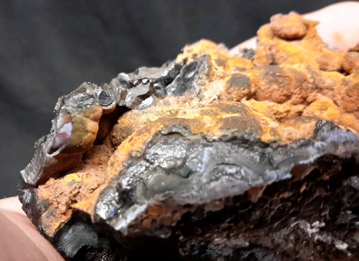 3.5″ SMITHSONITE on GOETHITE from Laurion, GREECE