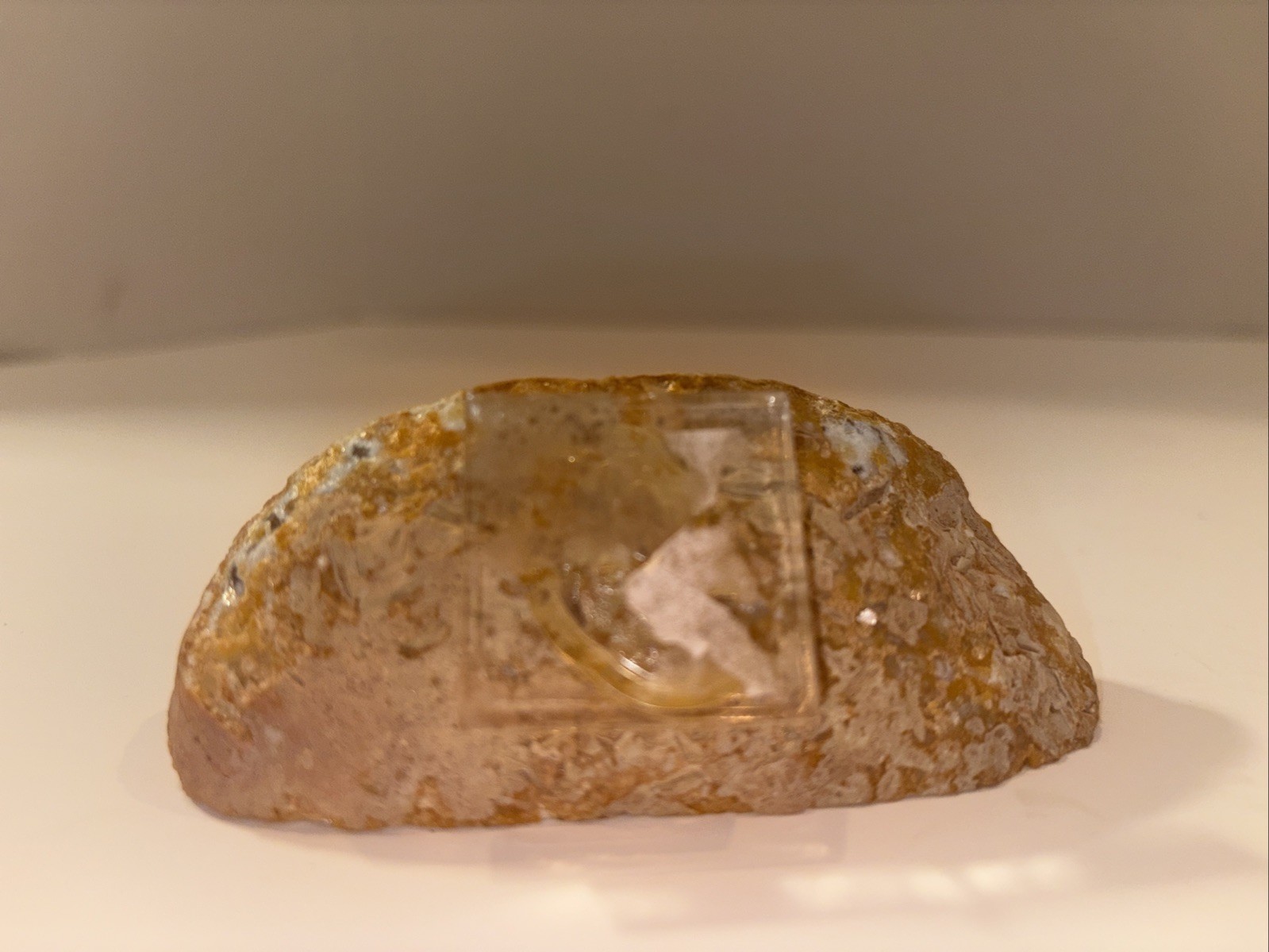 Agate Geode Rock w/ Beach Sun Display 4” Lucite Base