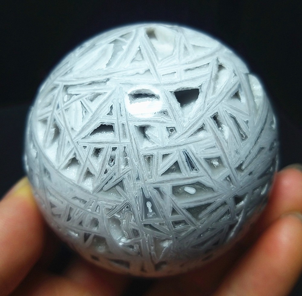 Rare 270.2G 61mm Natural Grid Agate Stone Sphere Ball Herling A434