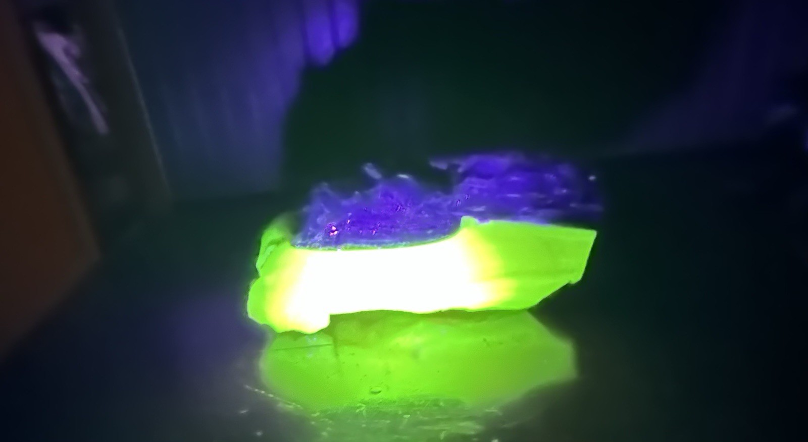 Stunning Uranium Slag Glass Cullet Mixed Blue Yellow Orange HOUZER Rock Overpour