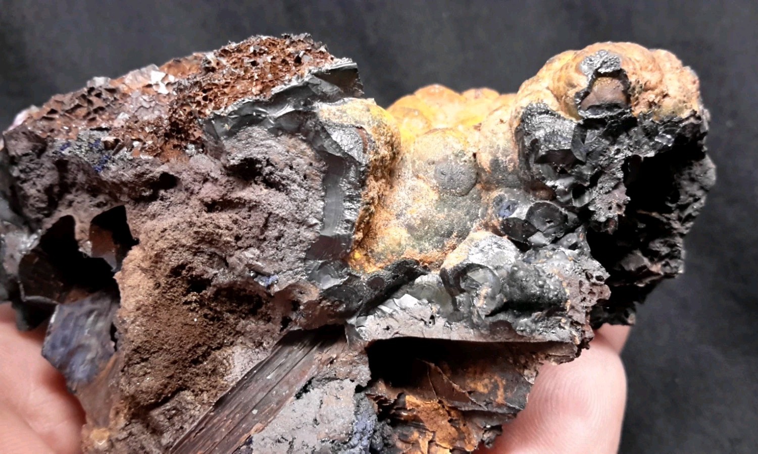 3.5″ SMITHSONITE on GOETHITE from Laurion, GREECE