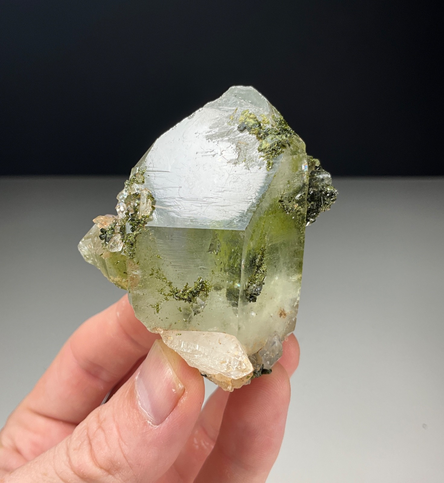 NEW FIND! QUARTZ WITH EPIDOTE FROM HAKKÂRI PROVINCE, TURKEY