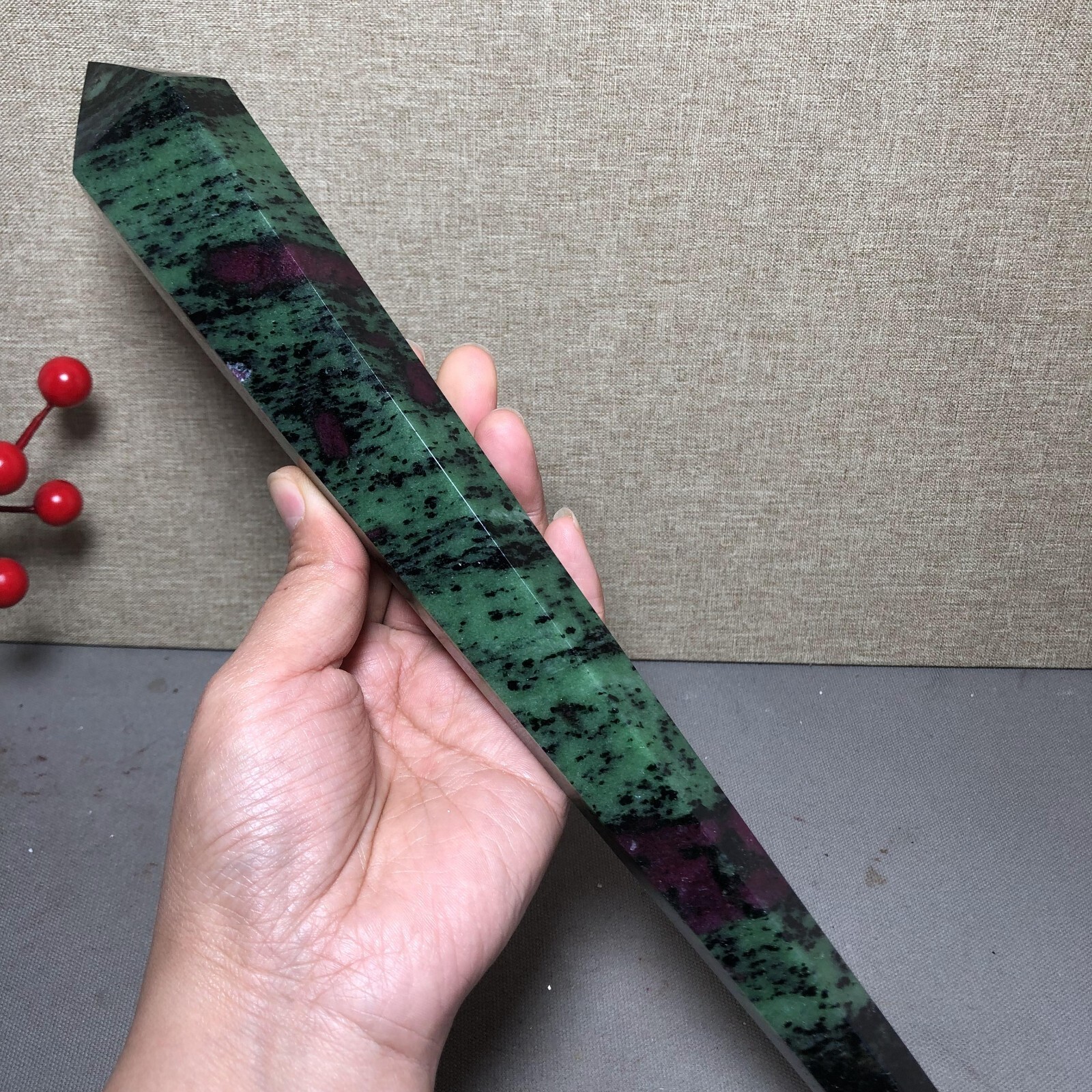295mm Long Natural red green epidote wand Obelisk Crystal specimens 716g A4537