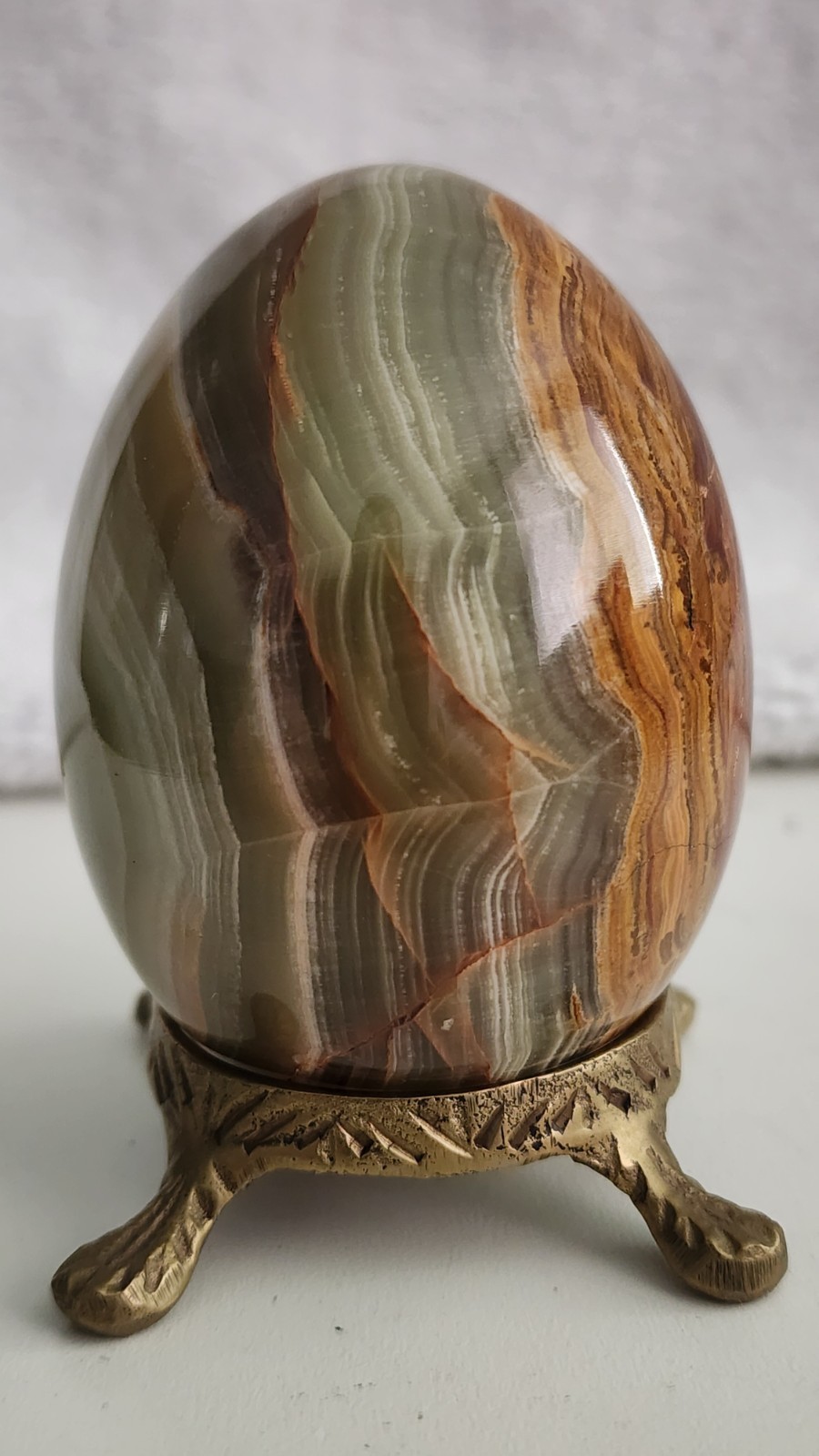 Vtg 3″ Banded Onyx Stone Egg Multi Color Brown Green Cream with Brass Stand MCM