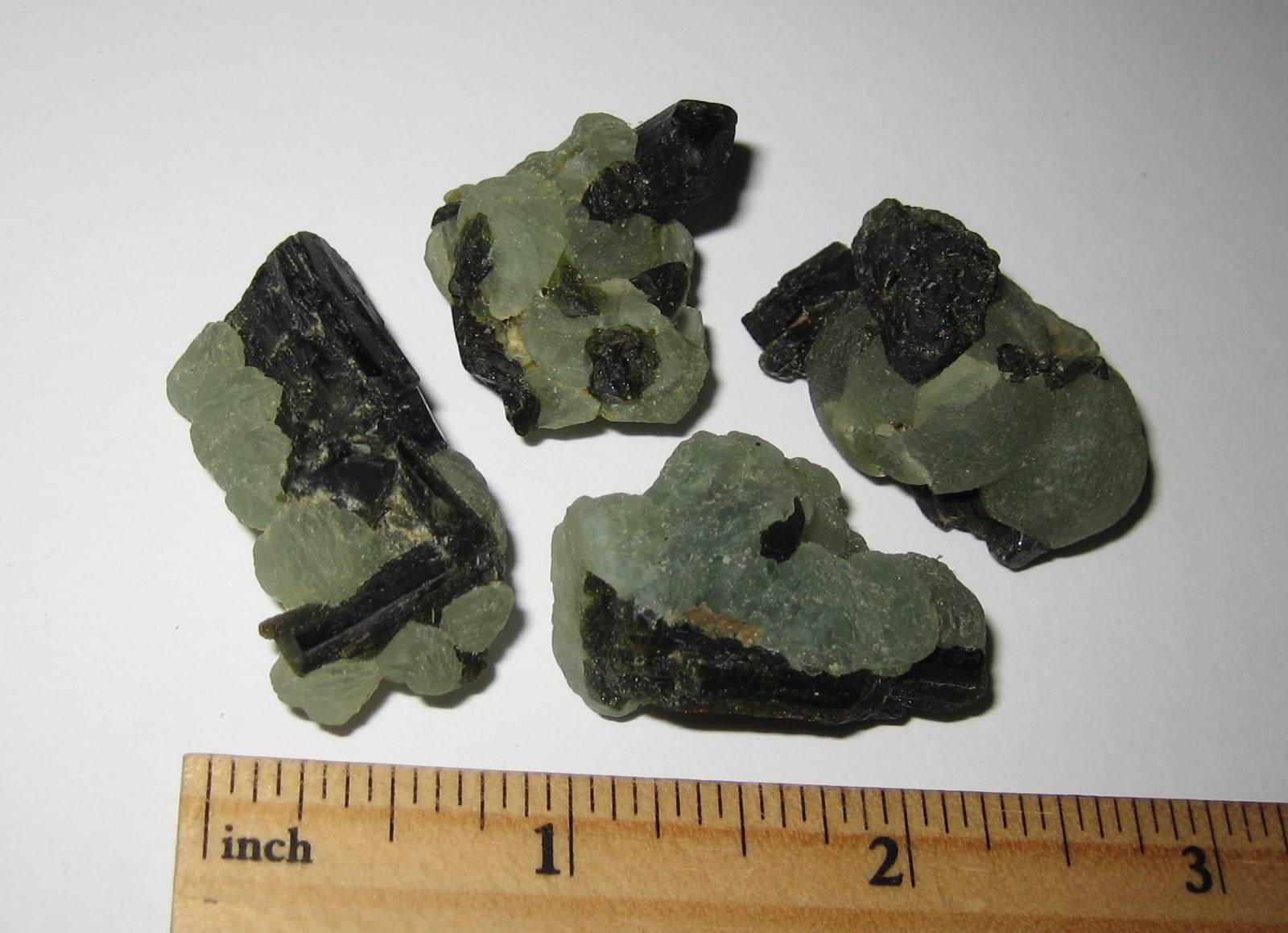 4 SMALL NATURAL 1″- 1.3″ PREHNITE & EPIDOTE CRYSTAL CLUSTERS FROM MALI 60.9grams