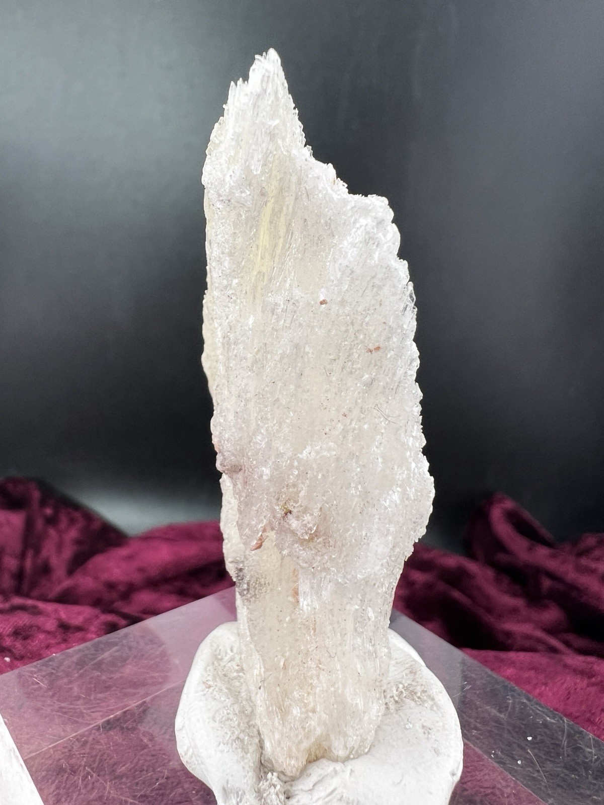 Fluorescent White Gypsum Selenite Buena Tierra Mine, Santa Eulalia, Mex. 18 g.