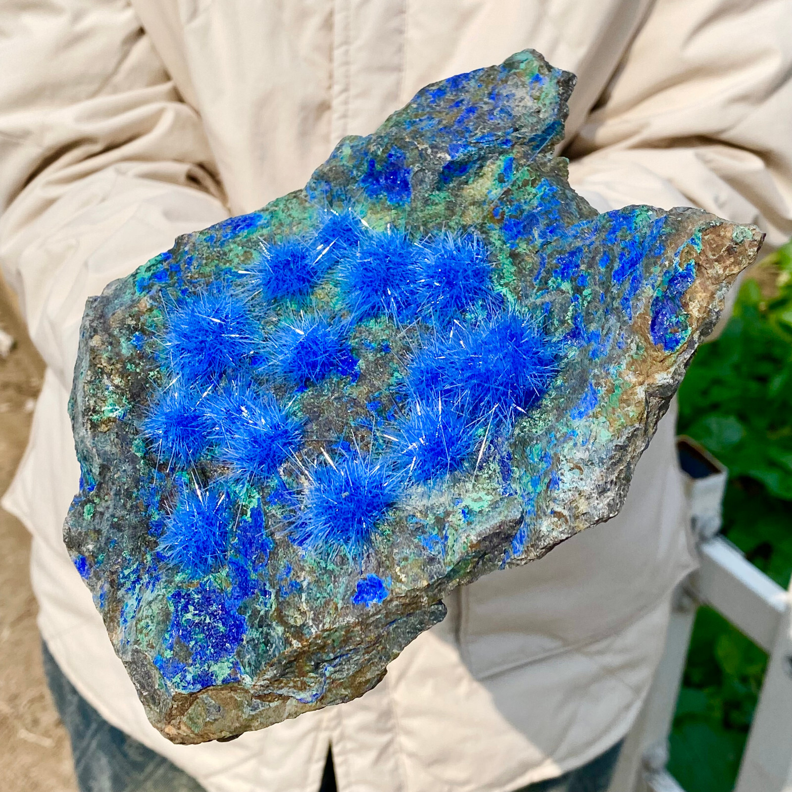 3.2LB Rare crystal specimens of magnesium phosphate blue copper ore in Morocco