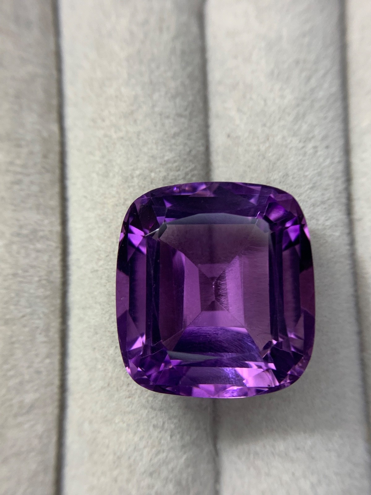 32.50Ct beautiful Natural Color Amythest Cousin shape from Brazil
