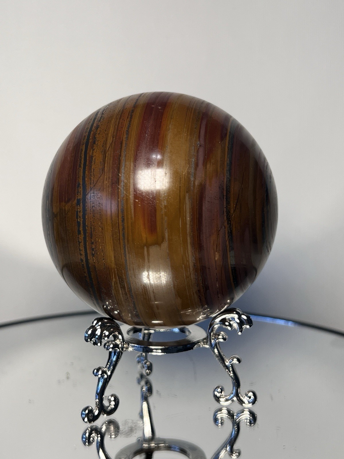 Tiger Iron Sphere w/holder – 73mm (1-lb 7.4-oz)