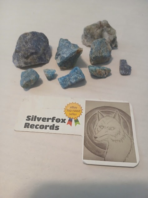 Mega 6LB (Over 250 pcs!) Natural Crystals Mineral Mixed Gemstones + BONUS LOOK!!