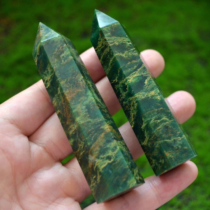 Emerald Crystal Tower Point Healing Crystal Obelisk Green Gemstone Tower Wand
