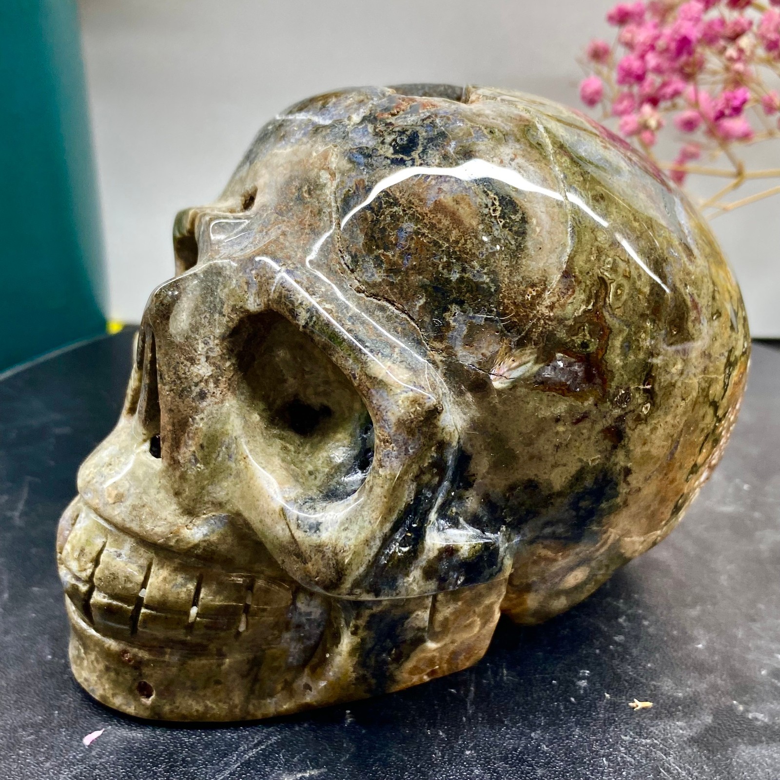 2.55LB Natural ocean jade hand carved skull collection