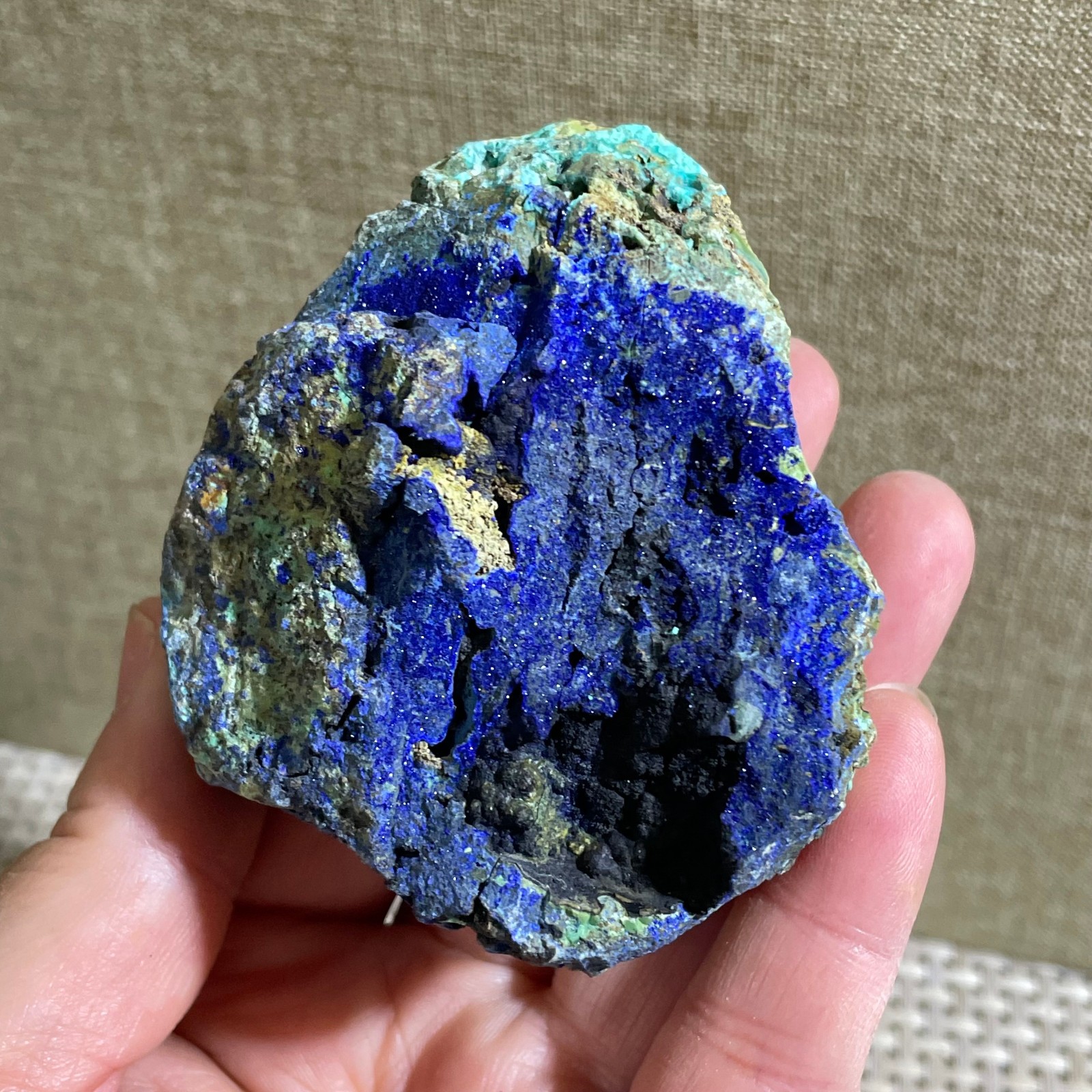Restoration of Blue Copper Ore Quartz Mineral Samples 149g