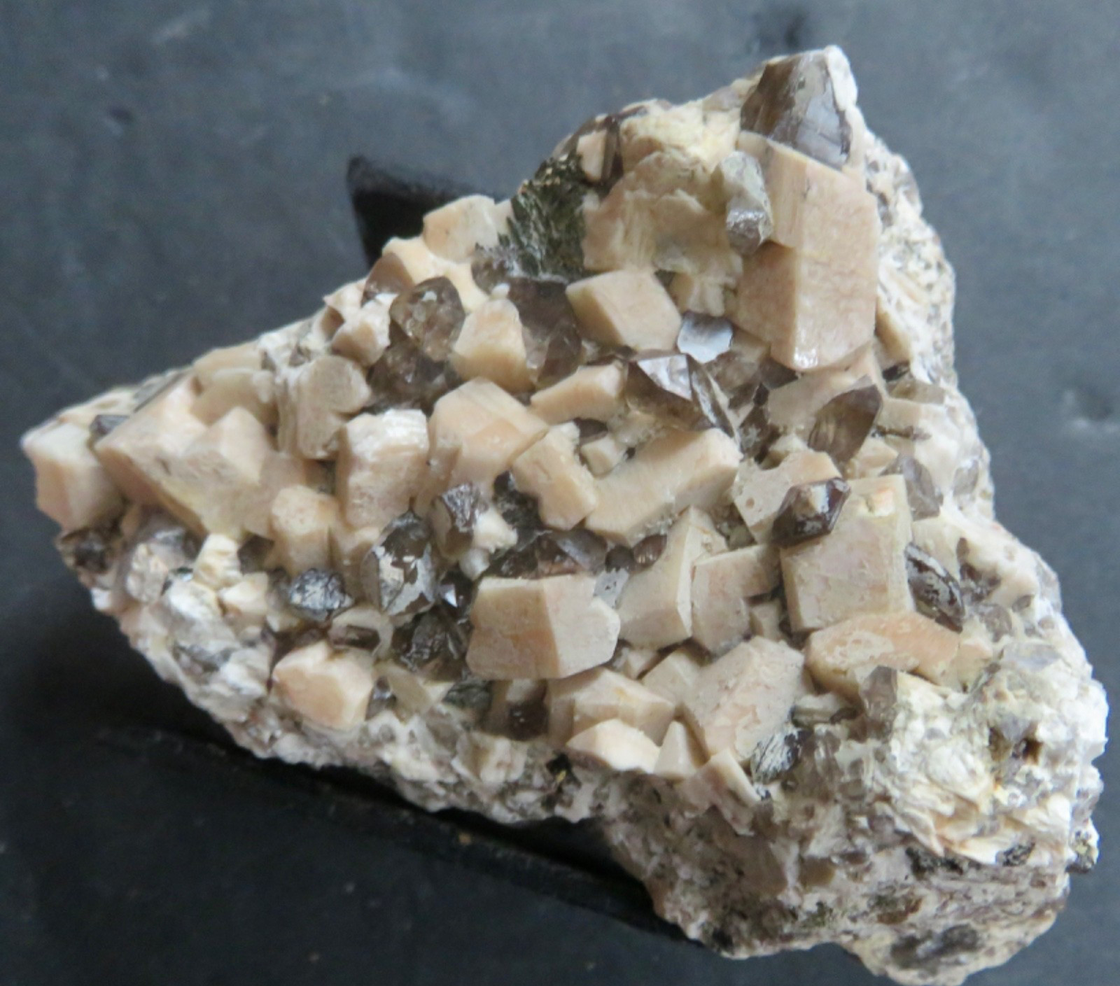 MICROCLINE ( fl.) with SMOKY QUARTZ CRYSTALS – MOAT MTN. – CONWAY, N.H.