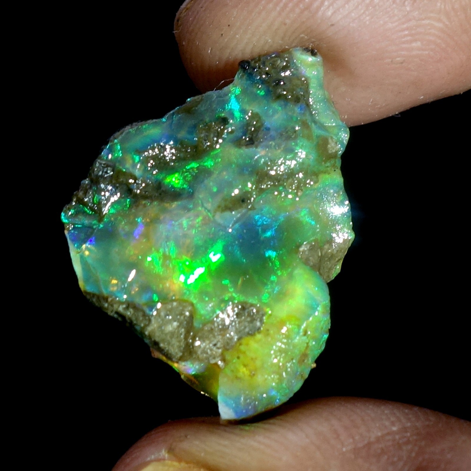 AA+ Ethiopian Oli Opal Rough Entreated Welo Opal Multi Fire Color Flash 12.30Cts