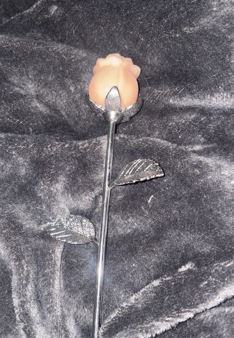 Forever Rose / Birthday Gift / Love Gift / Gemstone Carvings