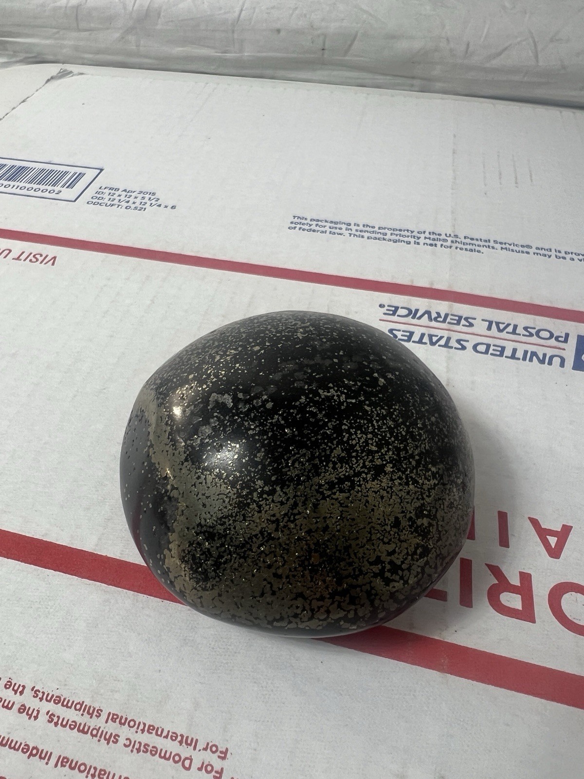 426g Golden Chalcopyrite Black Hematite Healing Crystal Palm Stone