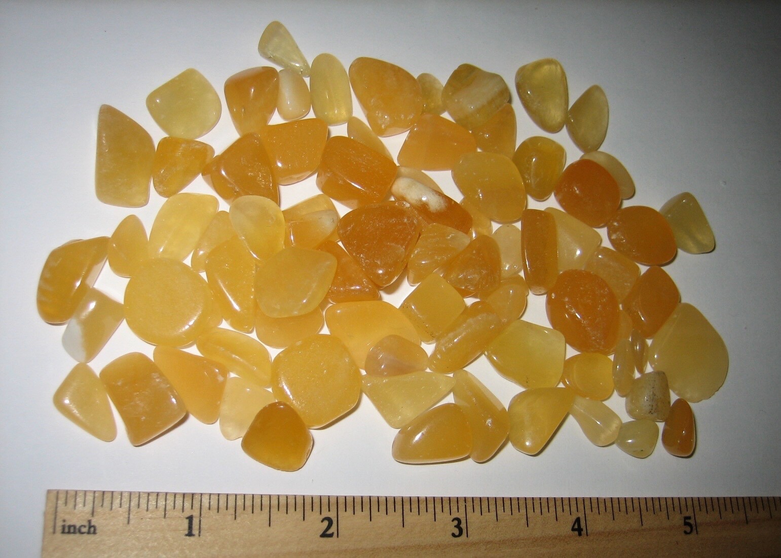80 TUMBLED POLISHED 0.2″-0.8″ BRIGHT ORANGE CALCITE CRYSTAL STONES ~ 149grams *1