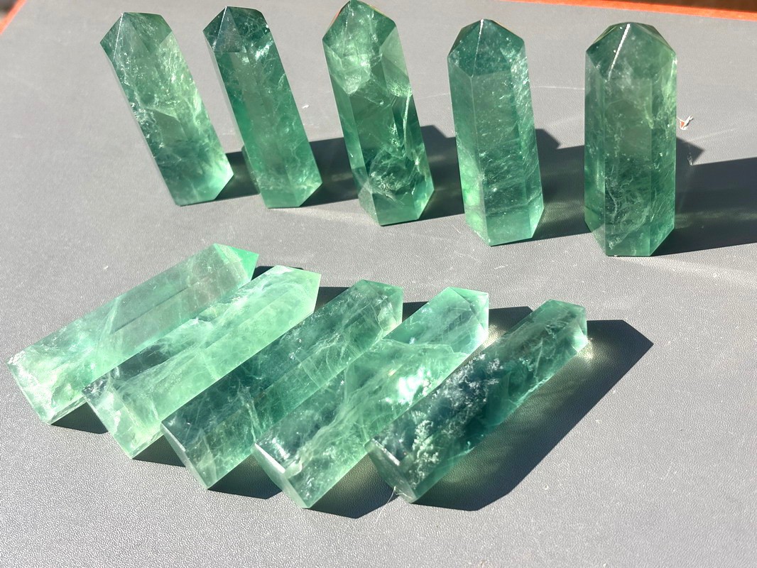 10pcs Green Fluorite Quartz Crystal Pointed & Faceted Wand Obelisk Reiki Chakra