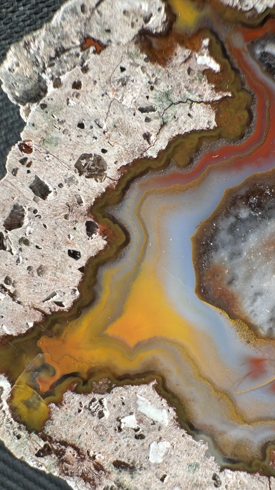 Multicolor Rare Thunderegg Agate Pair From Pujiang China