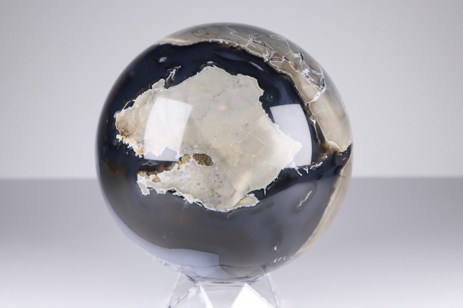 LARGE UV Reactive VOLCANO AGATE SPHERE Druzy Quartz Crystal Ball 145mm 3.75kg
