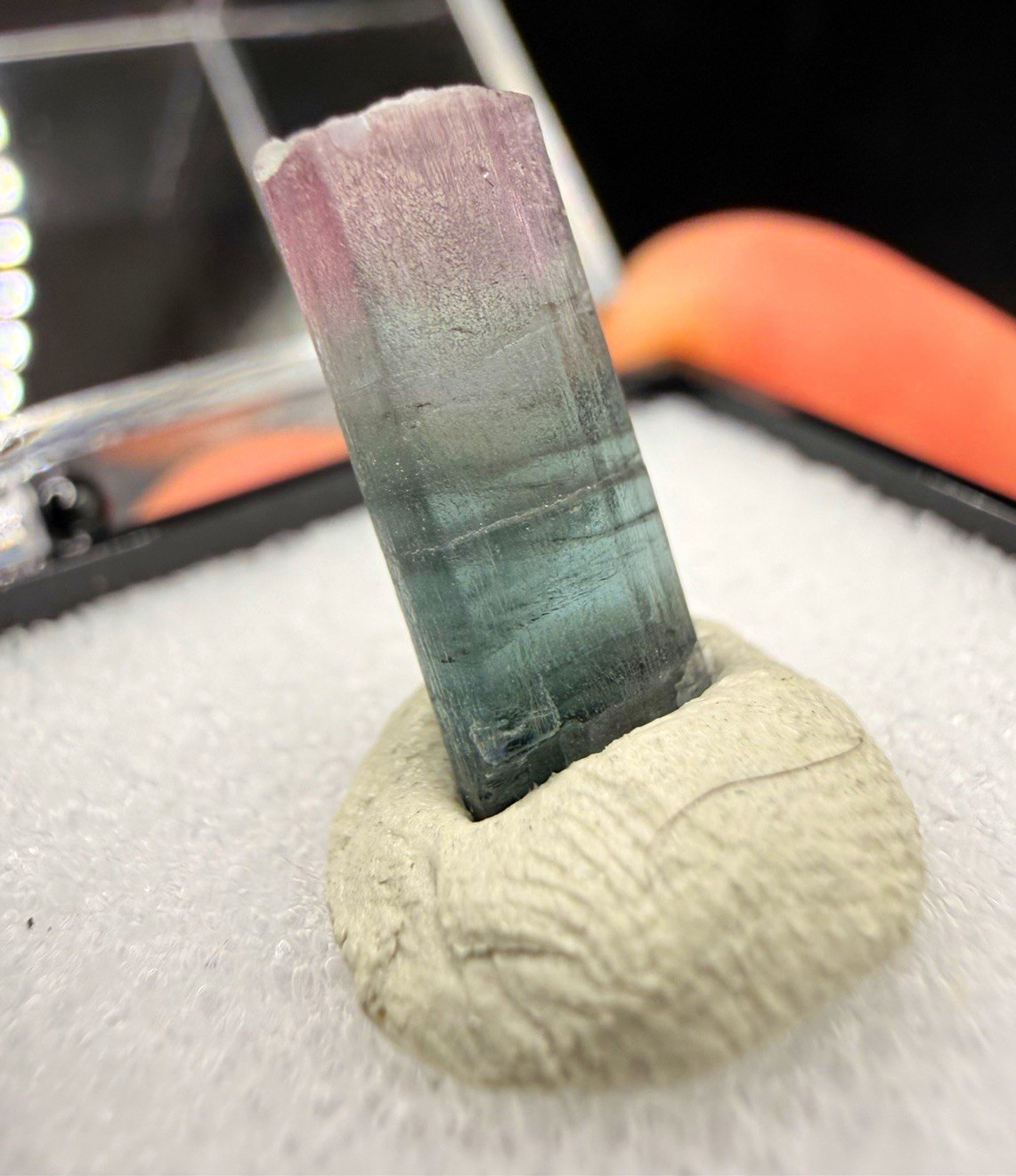 Gemmy Bi-Color Elbaite Tourmaline Crystal (Thumbnail) – Paprok, Afghanistan