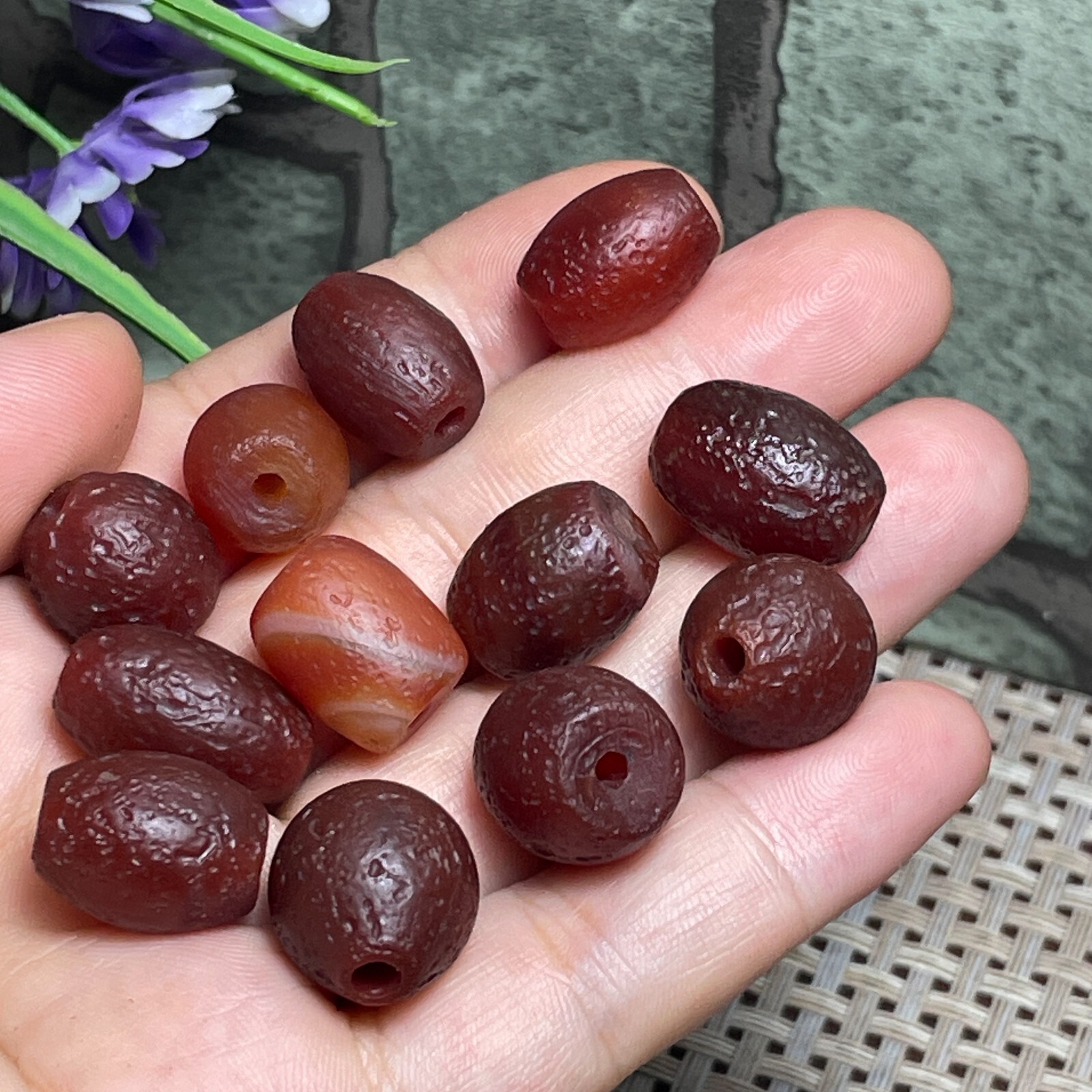 12pcs Rare Red Agate stone original stone specimen 42g m8313