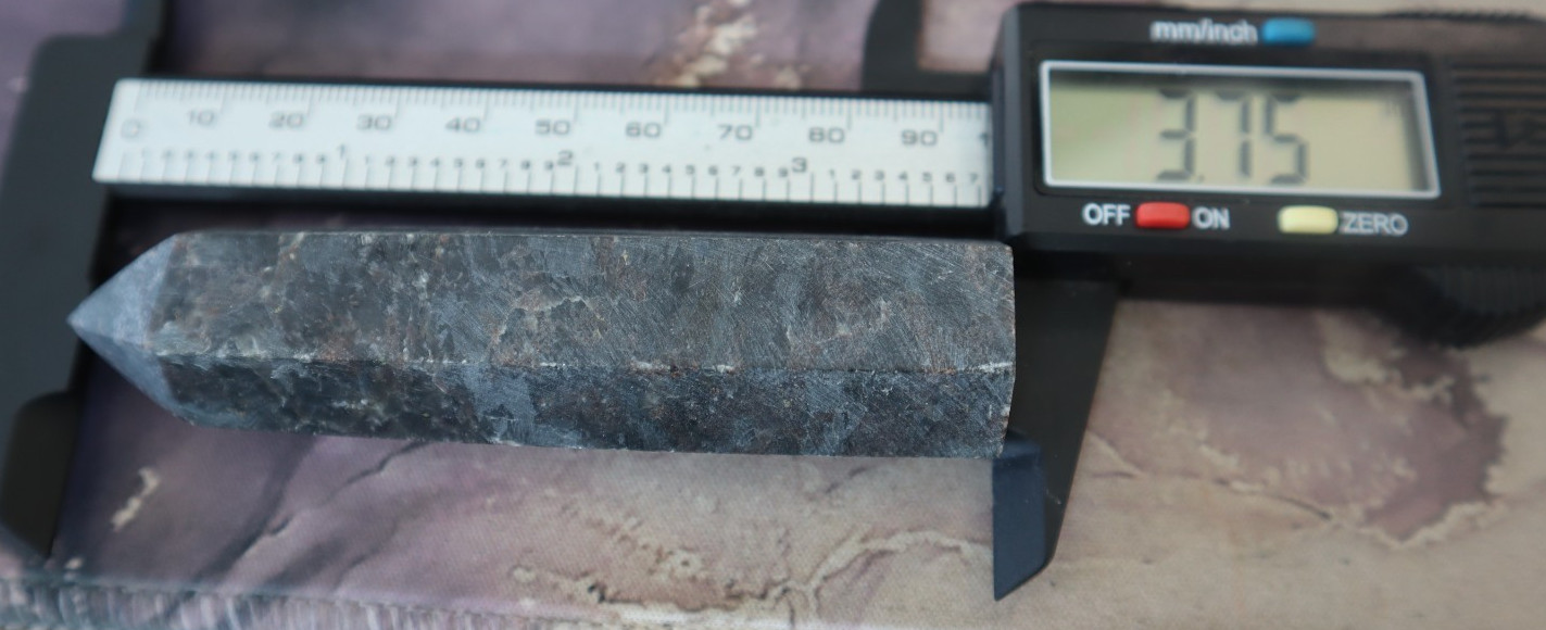 ARFVEDSONITE WITH GARNET POINT BUNDLE (9) POINTS INCLUDED/ OVER 2 LBS