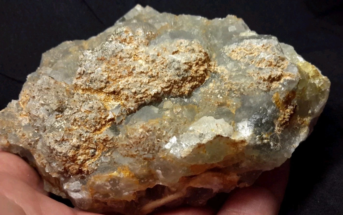 1 LB 4 ounces 4.5″ PYRITE on FLUORITE from Chihuahua, Mexico FLUORESCENT