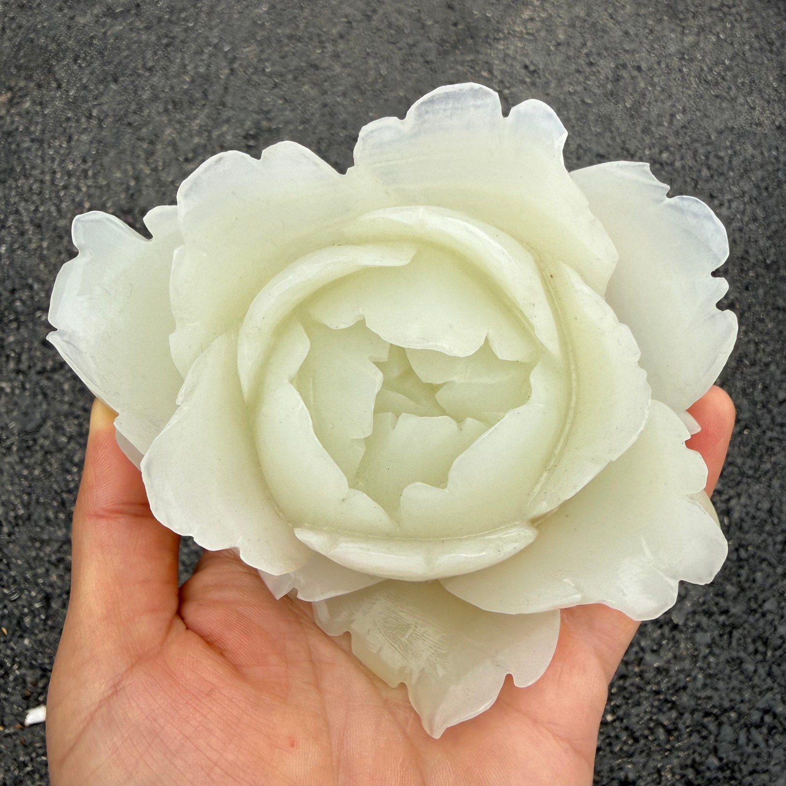 1LB Natural Afghan jade Quartz Carved Flower Crystal Reiki Healing Decor Gift1pc