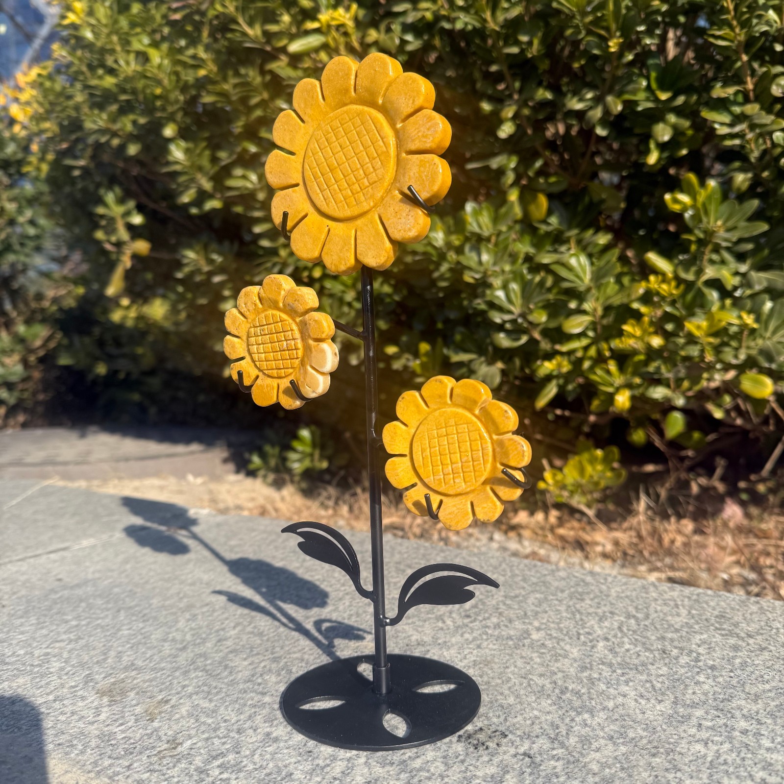 400g Natural gold stone quartz crystal carved Sunflower Decor Gift