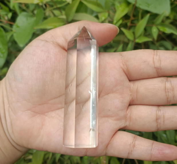 Clear Quartz Tower Point , White Crystal Obelisk Healing Crystal Home Decor