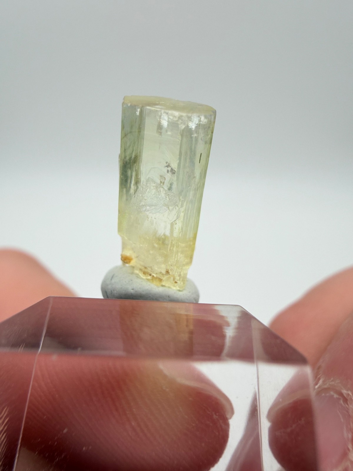 Large and Exceptional Thaumasite Crystal from the N’Chwaning Mines, South Africa