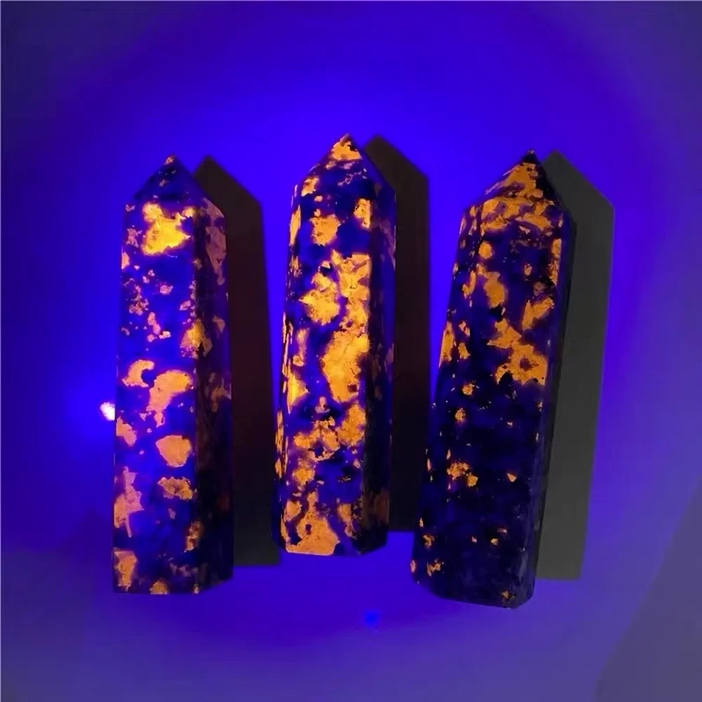 Yooperlite Tower Crystal Natural UV-Reactive Reiki Healing Stone Glow Dark Decor