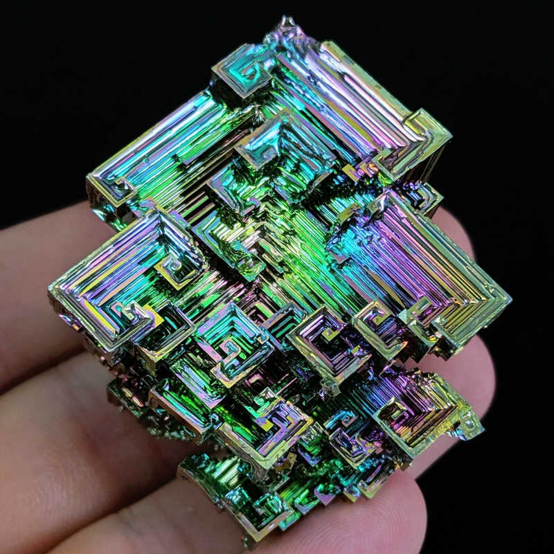 Natural Rainbow Aura Titanium Bismuth Crystal Cluster Energy Meditation Stone