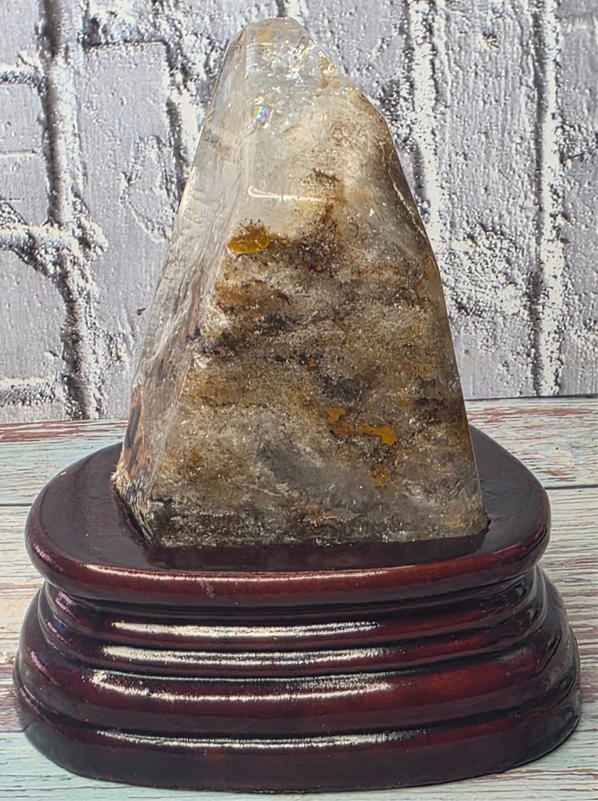 Natural Thousand Layer Garden Quartz Golden Healer Hunan China Rainbow Crystal