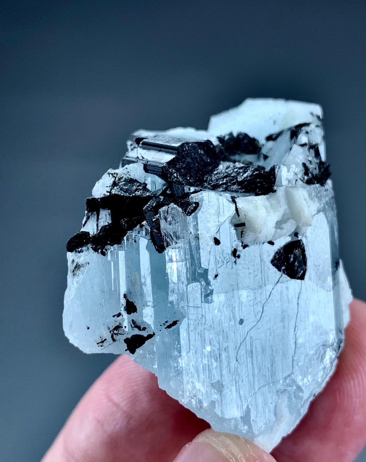 136 Carat Aquamarine Crystal Specimen From Pakistan