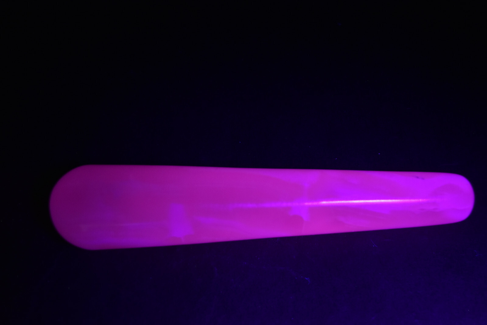 Pink Mangano Calcite Massage Wand Fluorescent UV Reactive 11 cm # S4