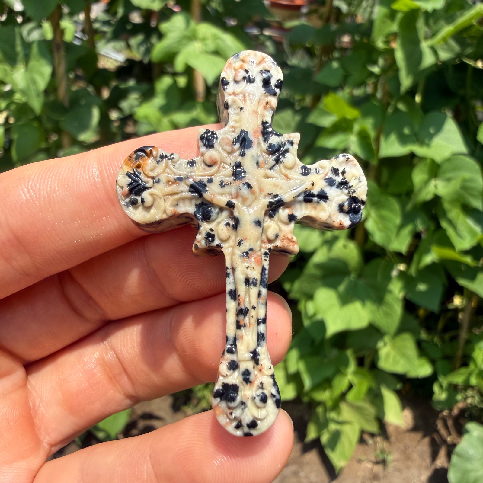 2″ Natural Spotted stone Quartz Crystal Cross Reiki Faith Amulet 1pc